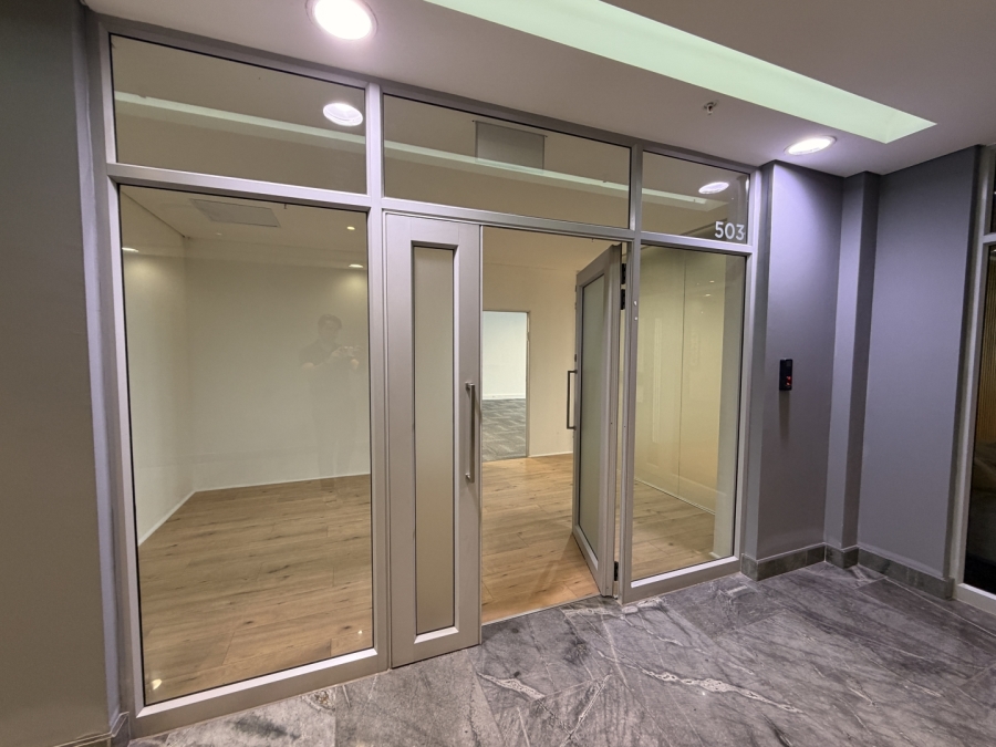 To Let Commercial Property for Rent in Sea Point Western Cape